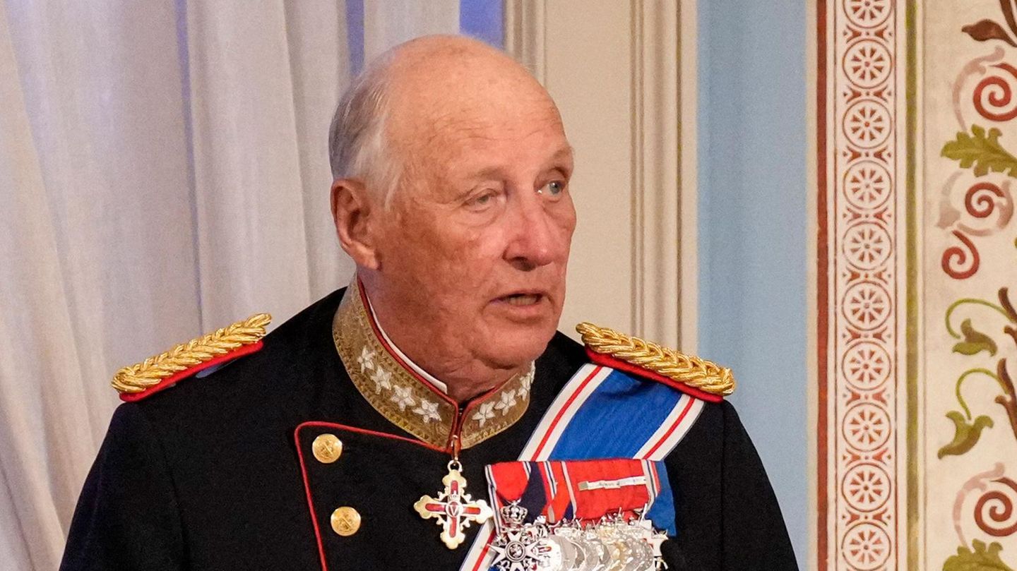 Norway’s King Harald Dies at 89: Timeline of His Final Days