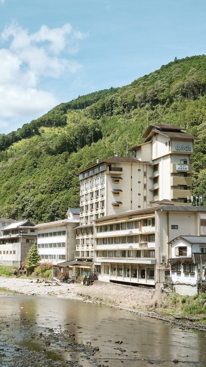 山水館川湯みどりや、混浴露天風呂の真相と後悔しない宿泊術を徹底解説