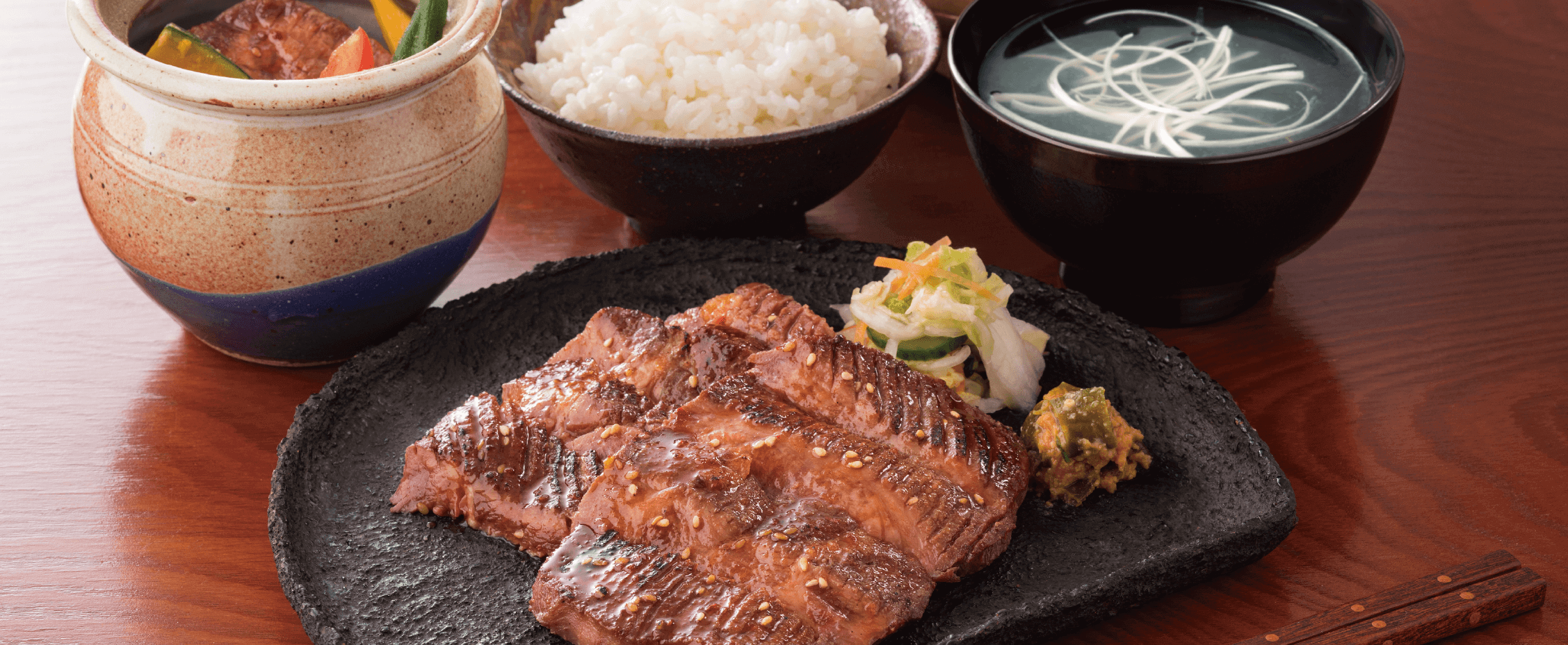牛タン専門店せんりの評判と真相！名匠監修の熟成厚切りを徹底検証