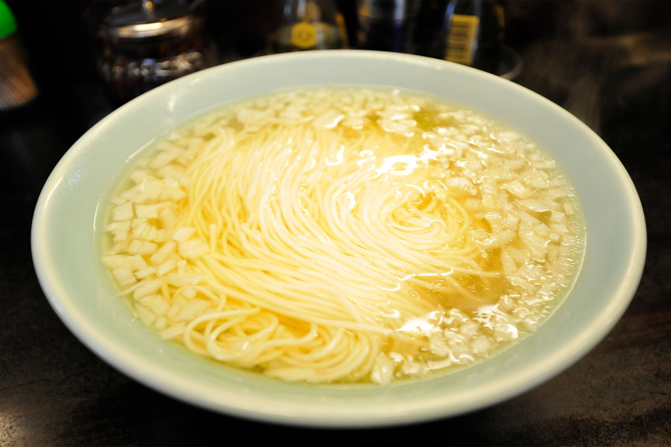 平塚の魂花水ラオシャン本店の真実！老郷との違いと通の極上食べ方解剖