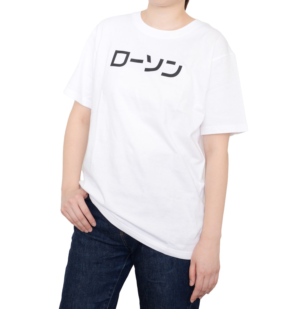 ローソンTシャツなぜ人気？売り切れ続出の理由とサイズ感を徹底解剖