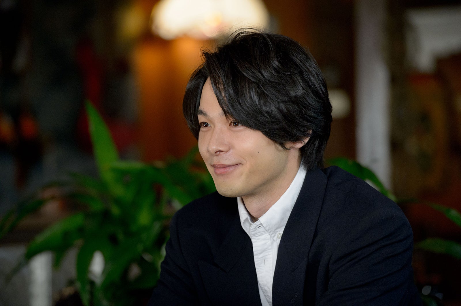 中村倫也が明かす怪演の裏側！独占未公開秘話と重大発表の全貌