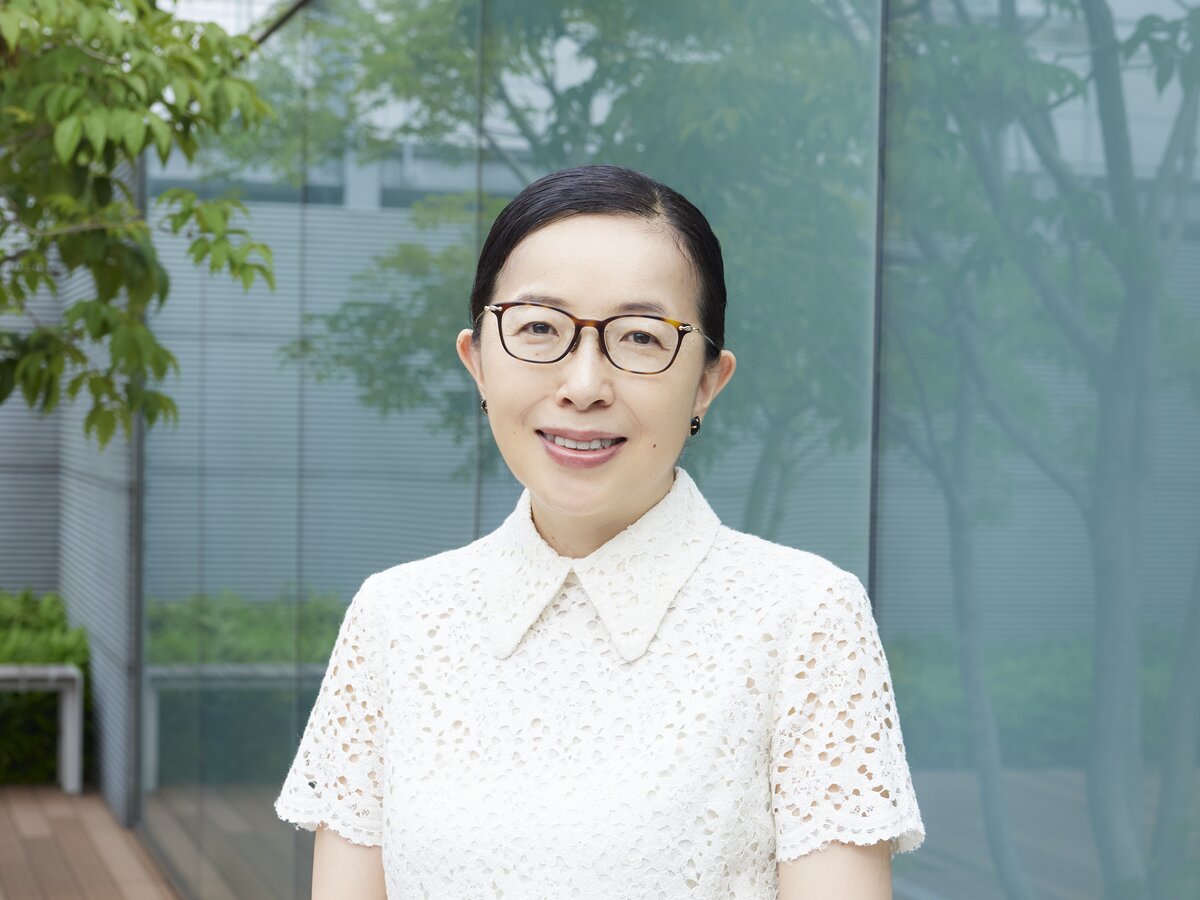酒井順子の現在と結婚の真相｜負け犬の遠吠えから還暦を迎えた今