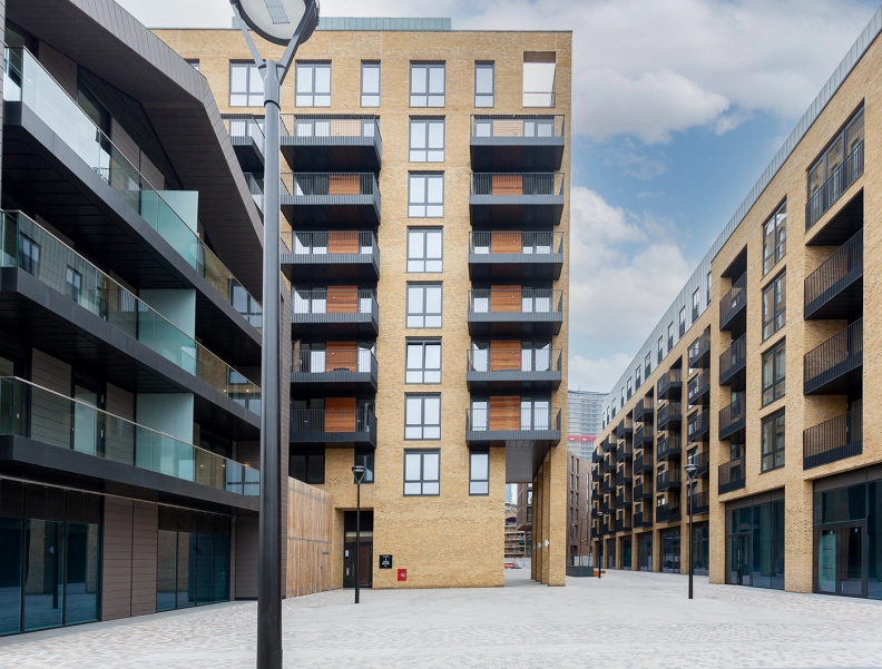 18 Ryeland Boulevard Wandsworth London Sw18 1Un