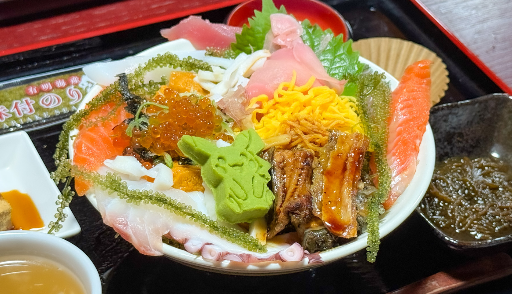 お食事処錦屋が愛される理由とは？名物メニューと混雑・駐車場を徹底解説
