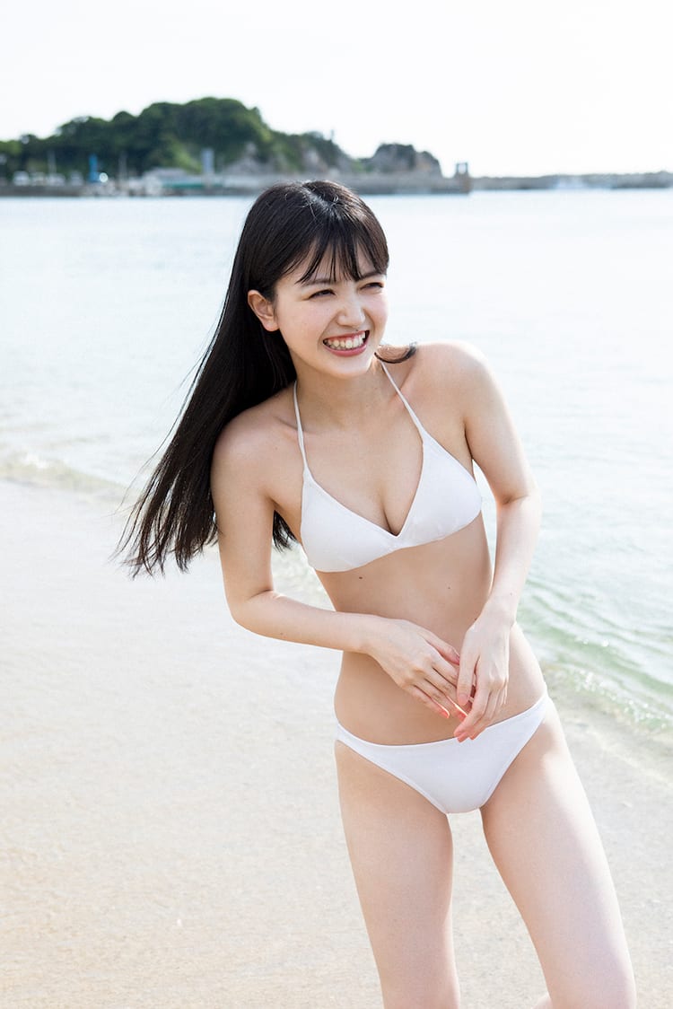 久保史緒里の水着カット解禁が呼んだ衝撃と絶賛！写真集の全貌を検証