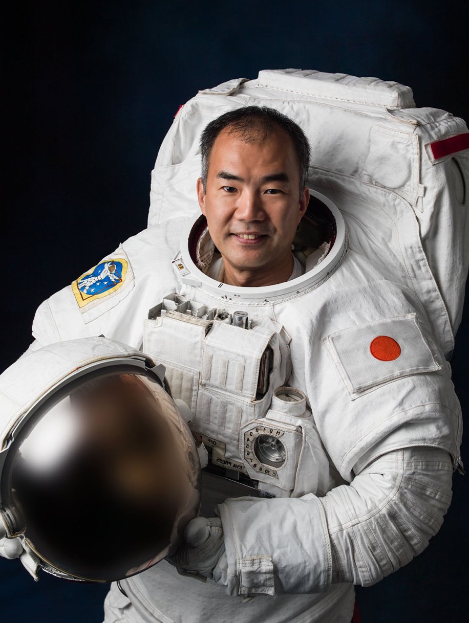 宇宙飛行士の年収と選考の裏側｜2026年最新条件と月面計画の真実
