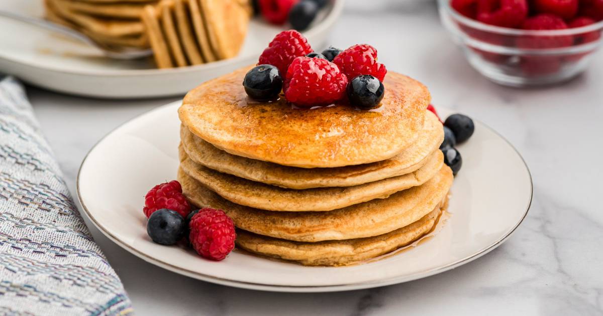 Oatmeal and Flour Pancakes