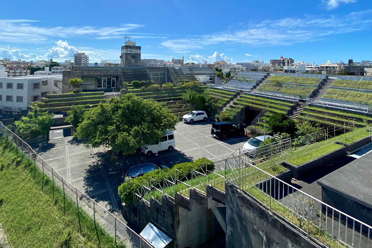 那覇市小禄南公民館の予約と図書館を徹底解剖！駐車場や自習室の実態