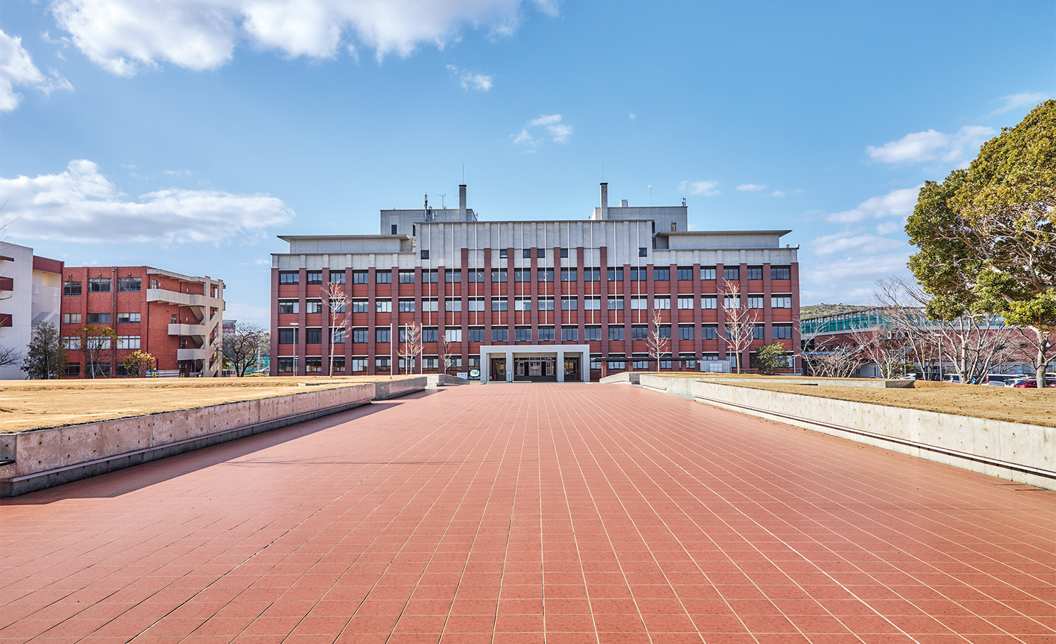 九州共立大学はやばい？Fランの真相と評判・就職実績を徹底検証