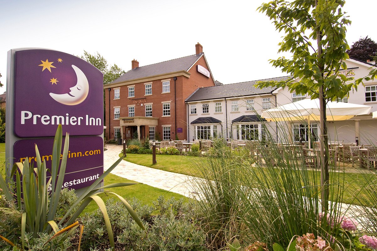 Premier Inn Birmingham City Centre New St Station Hotel