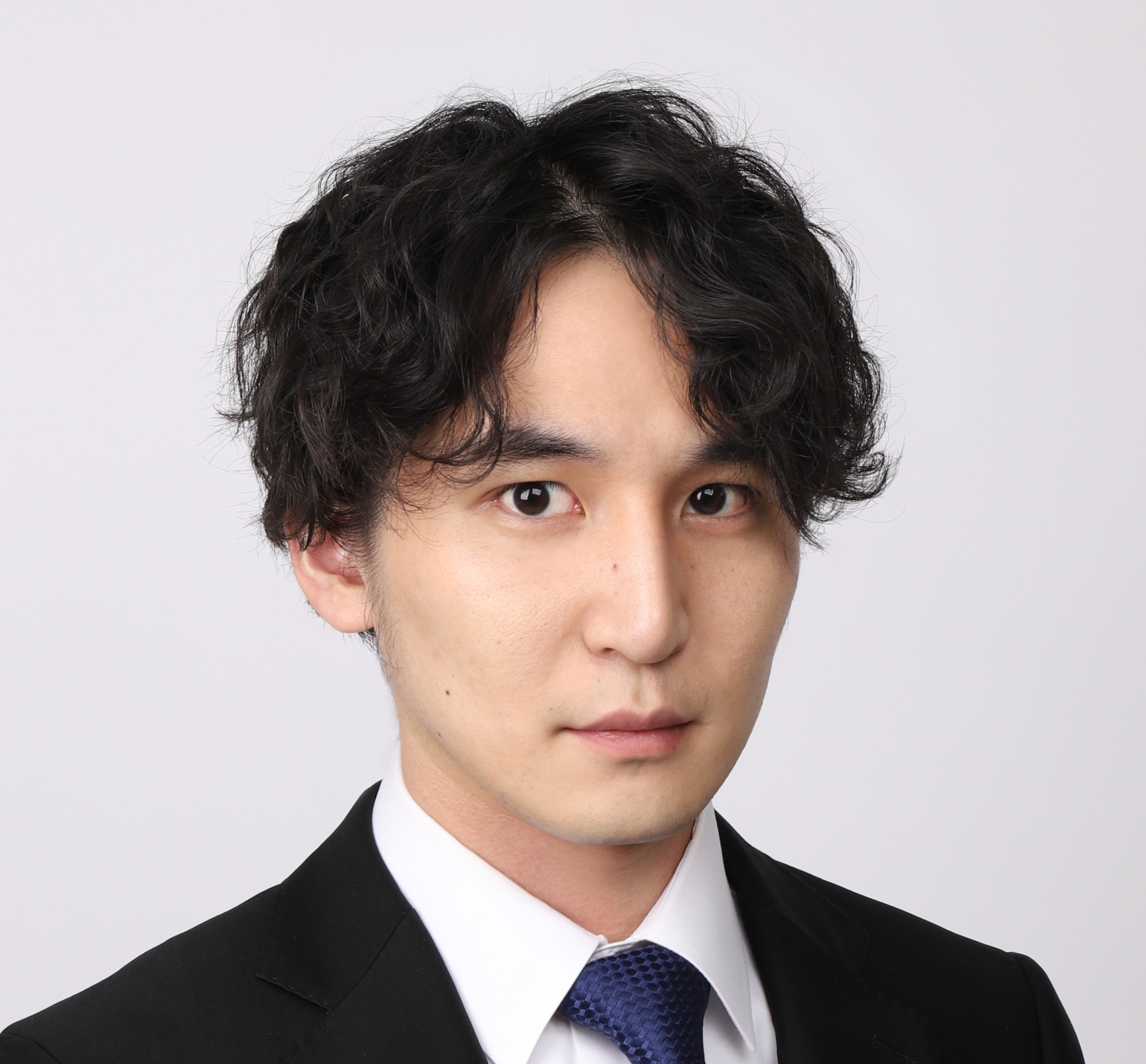 医師を捨てた起業家・青笹寛史が描く動画ビジネス新戦略の全貌
