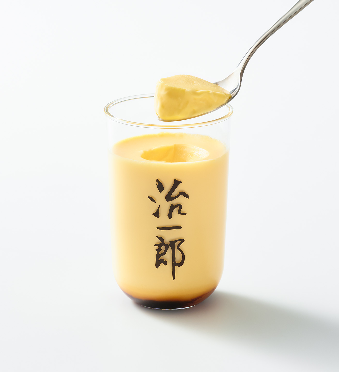 治一郎プリンの極上濃厚さ！賞味期限や値段・口コミとお取り寄せの真相
