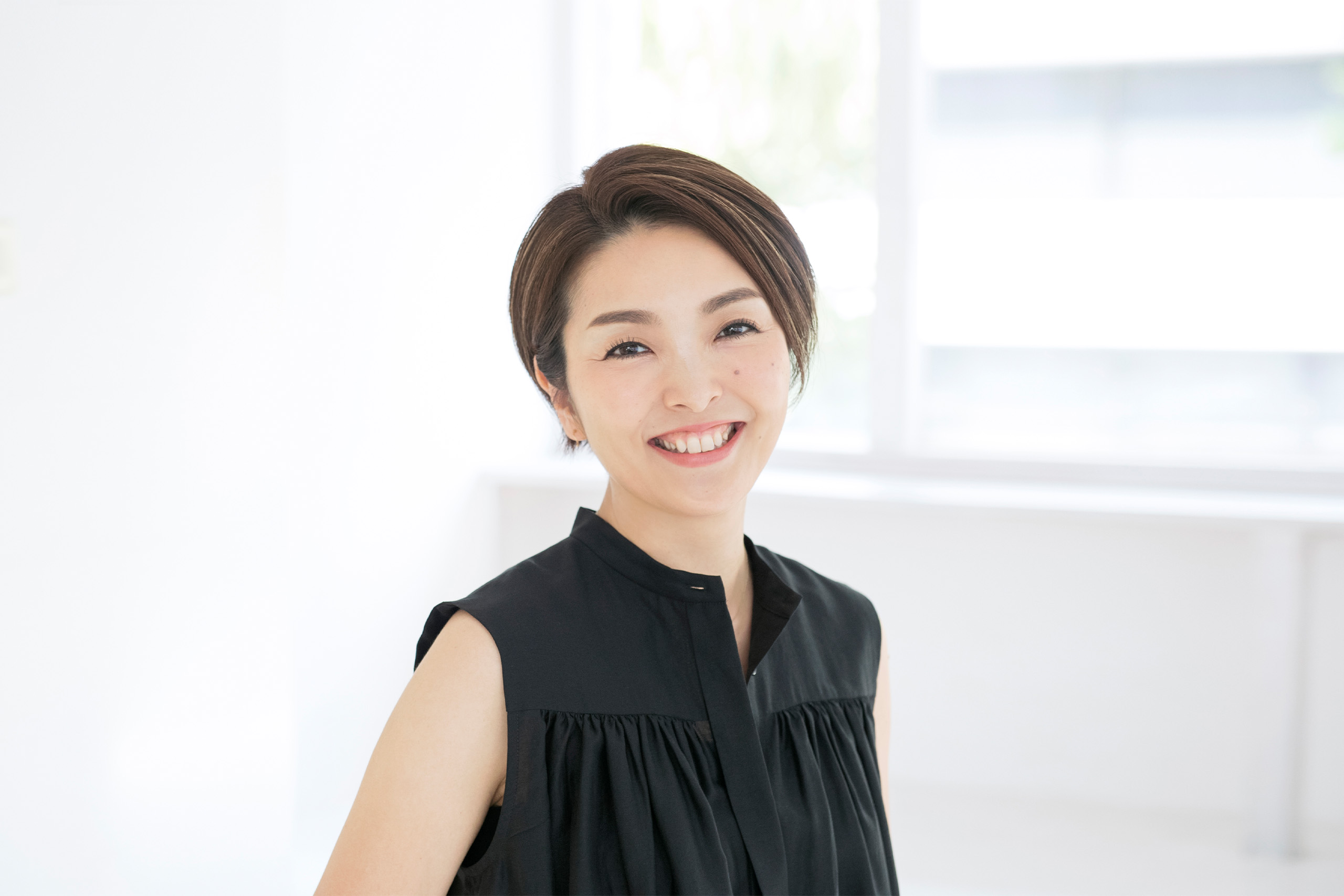 話題のレイナさんは何者？本名・結婚の真相と2026年現在の活動状況