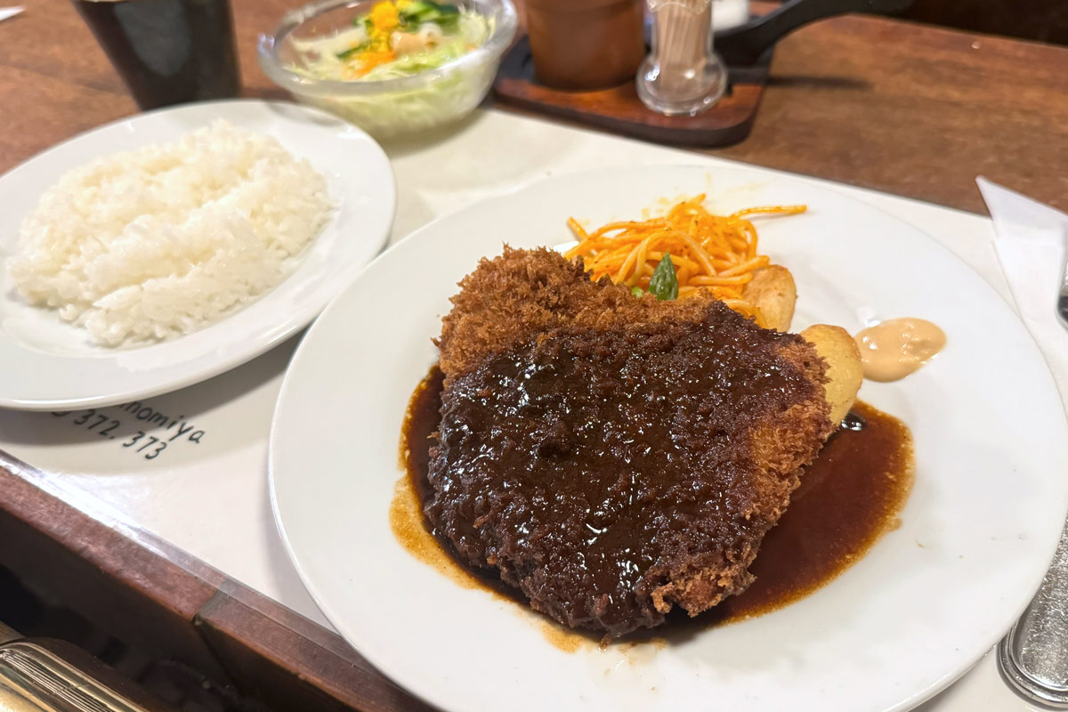 神戸三宮の欧風料理もん｜名物ビーフカツの真価と口コミ徹底解剖