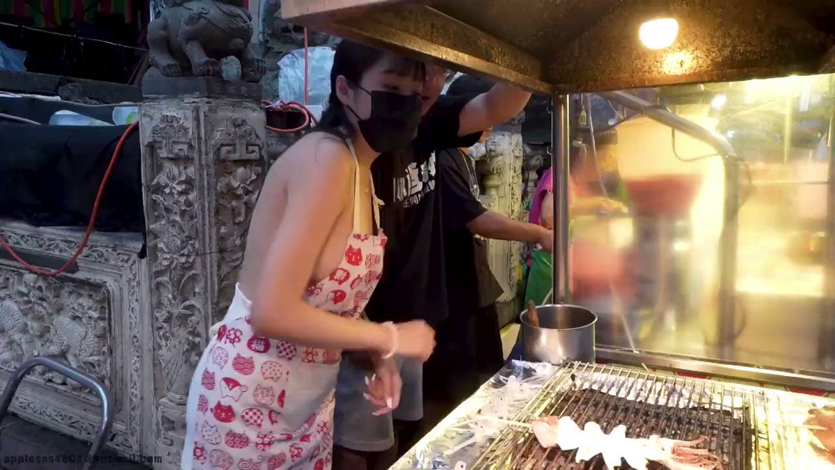 Sns大バズり！台湾イカ焼き屋台の「エプロン姿」真相を独占追跡