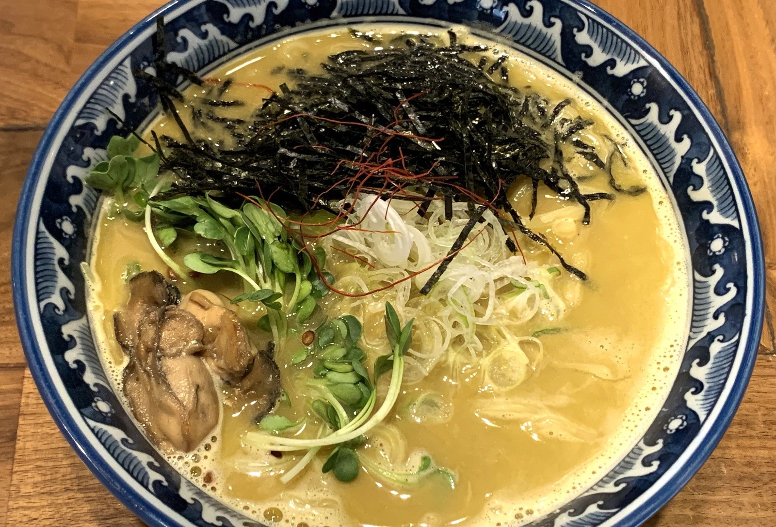 Snsで話題沸騰の牡蠣ラーメン！2026年最新トレンドと名店解剖