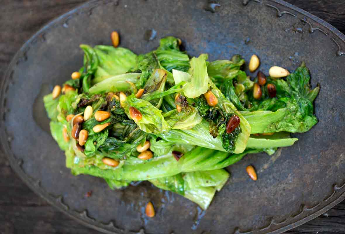 Can You Cook Romaine Lettuce Like Spinach