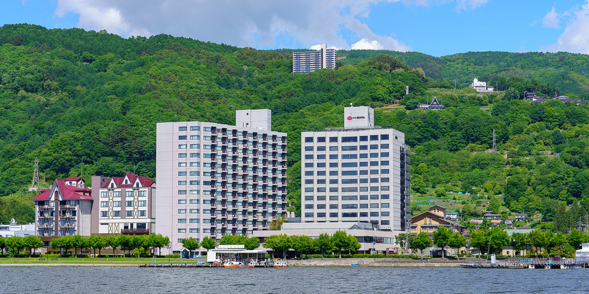 上諏訪温泉ホテル紅やの評判は？展望露天風呂と宿泊記を徹底検証