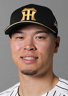 佐藤輝明の彼女とされる一般女性とは？結婚説の最新情報と現在を確認