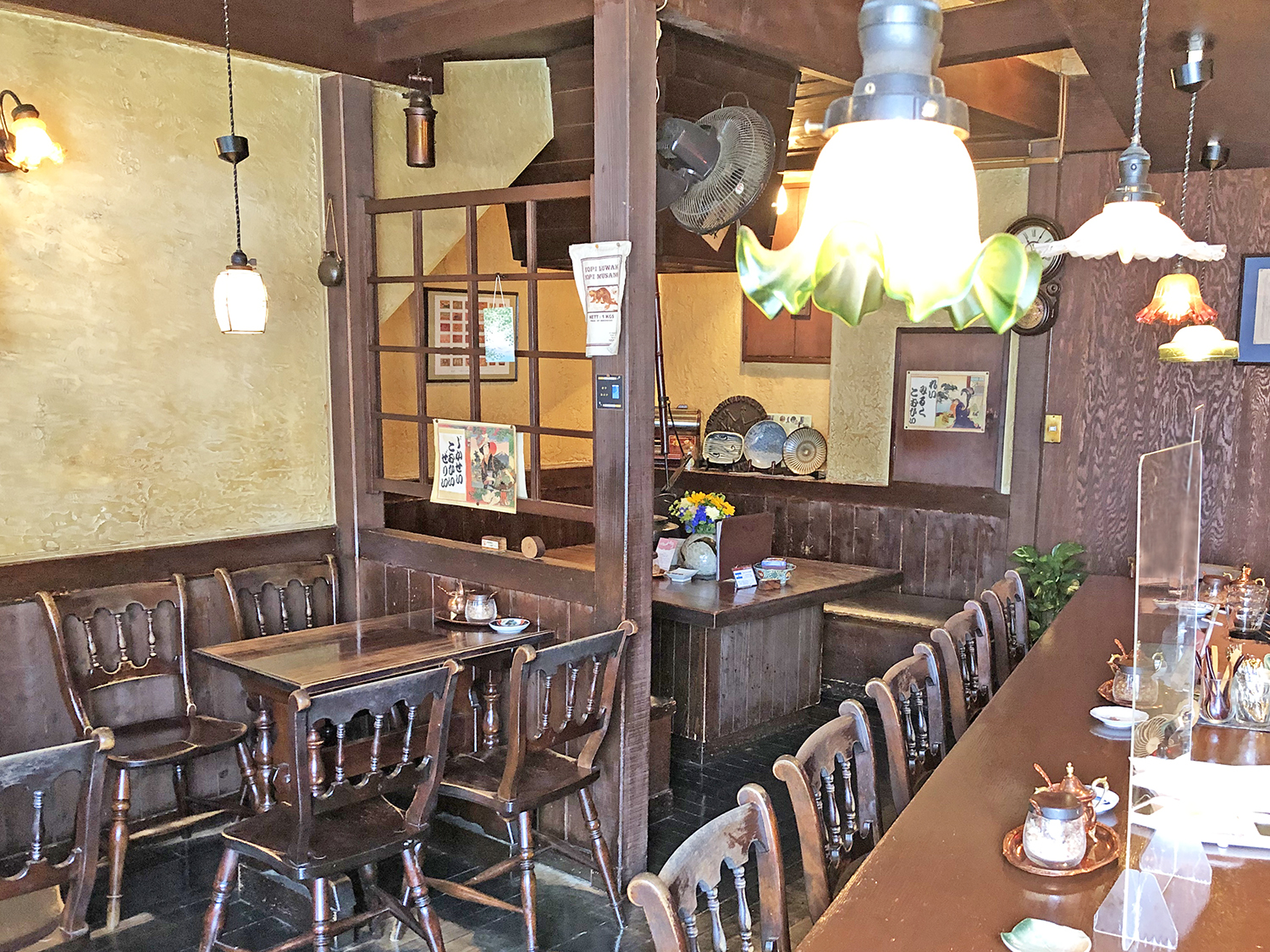 新宿老舗純喫茶但馬屋珈琲店本店の真価！ネルドリップと混雑喫煙の真実