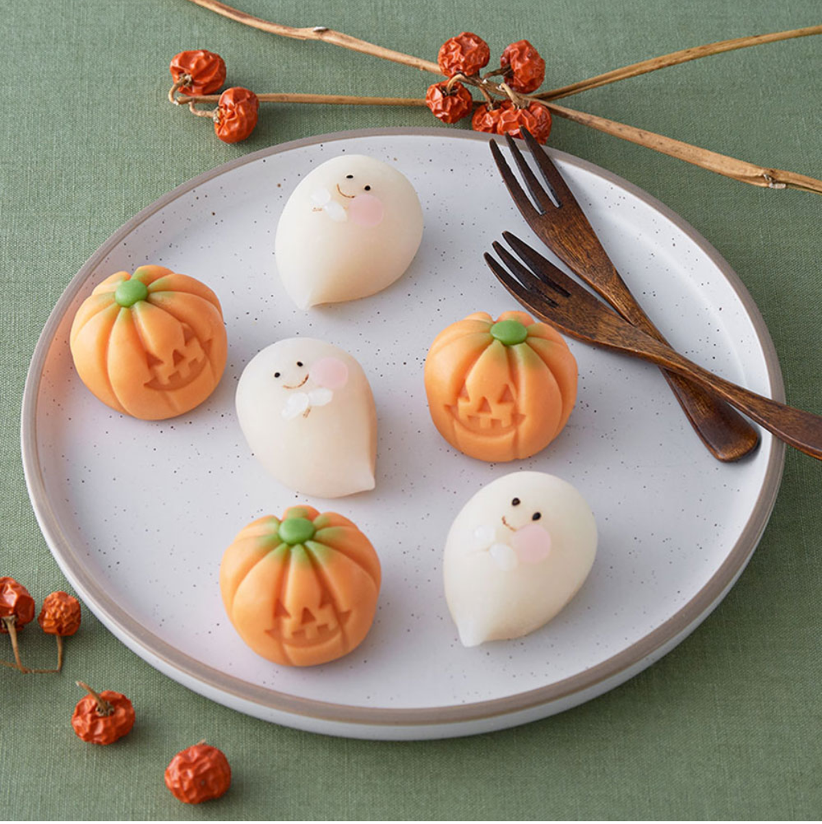 ハロウィンのお菓子は何が正解？失敗しない人気個包装＆配り方マナー徹底解説