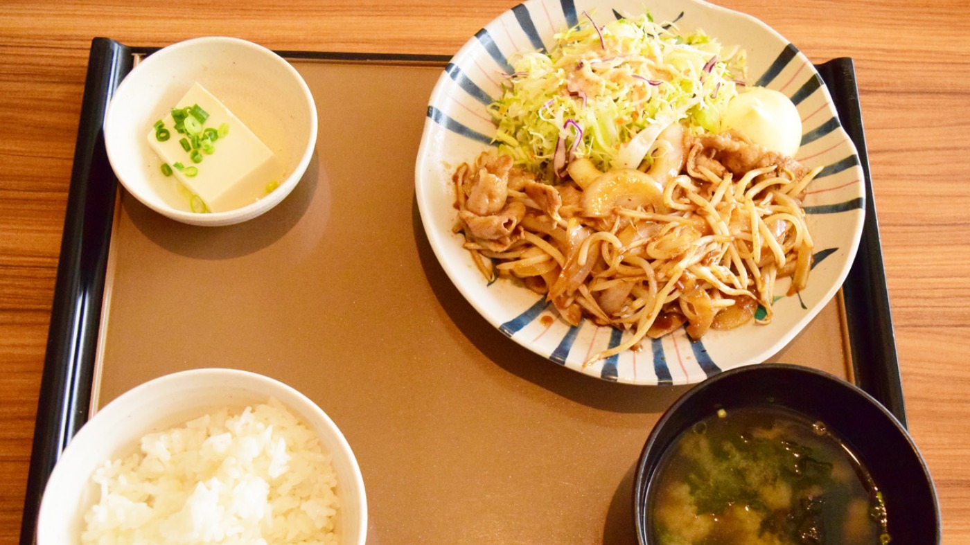 やよい軒の生姜焼きが中毒的人気を誇る理由と秘伝タレ再現の真相