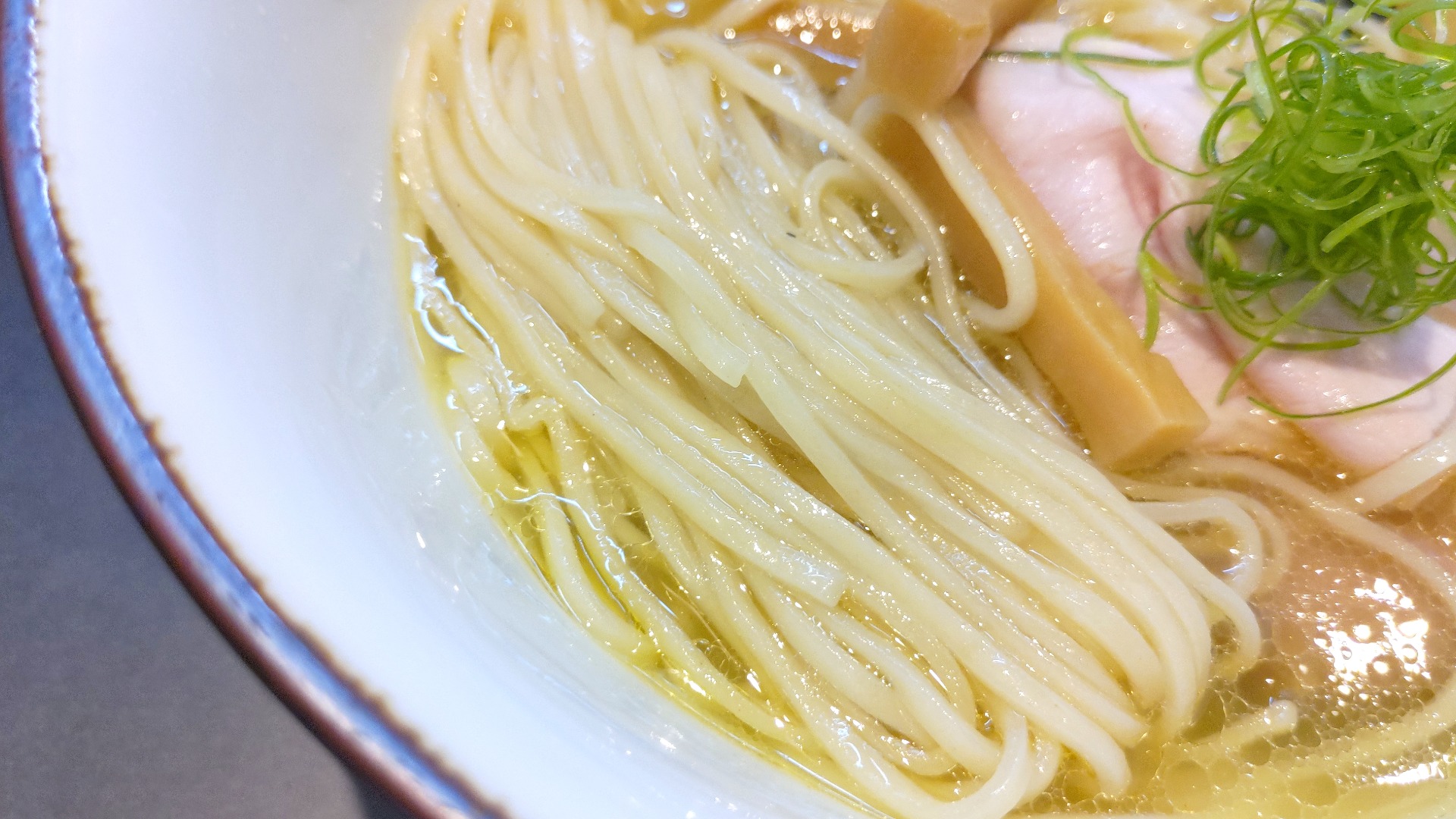 奈良の塩ラーメン名店ランキング！富雄の激戦から隠れ家まで2026最新調査
