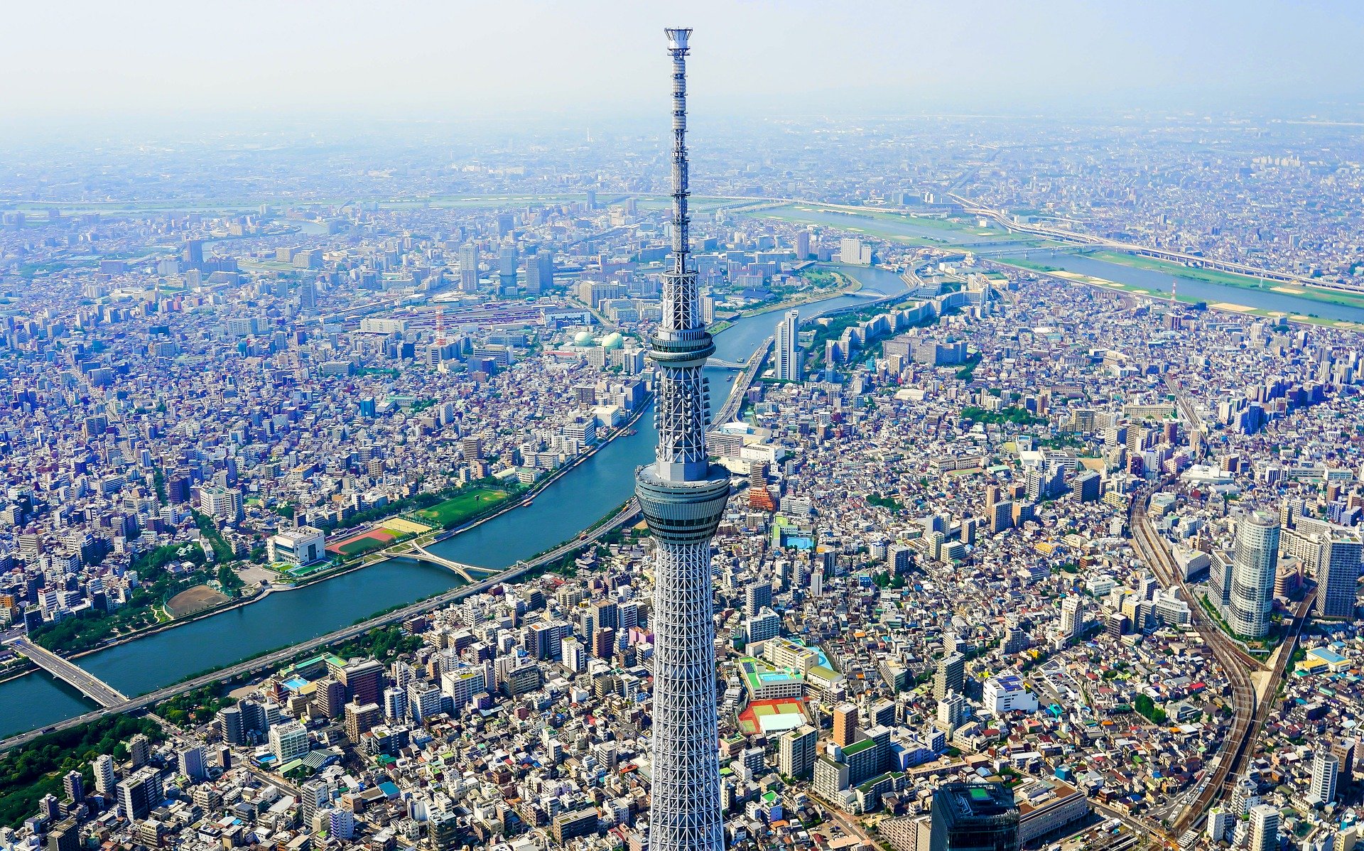 スカイツリー建設費650億円の全貌！回収の現状と東京タワー比較