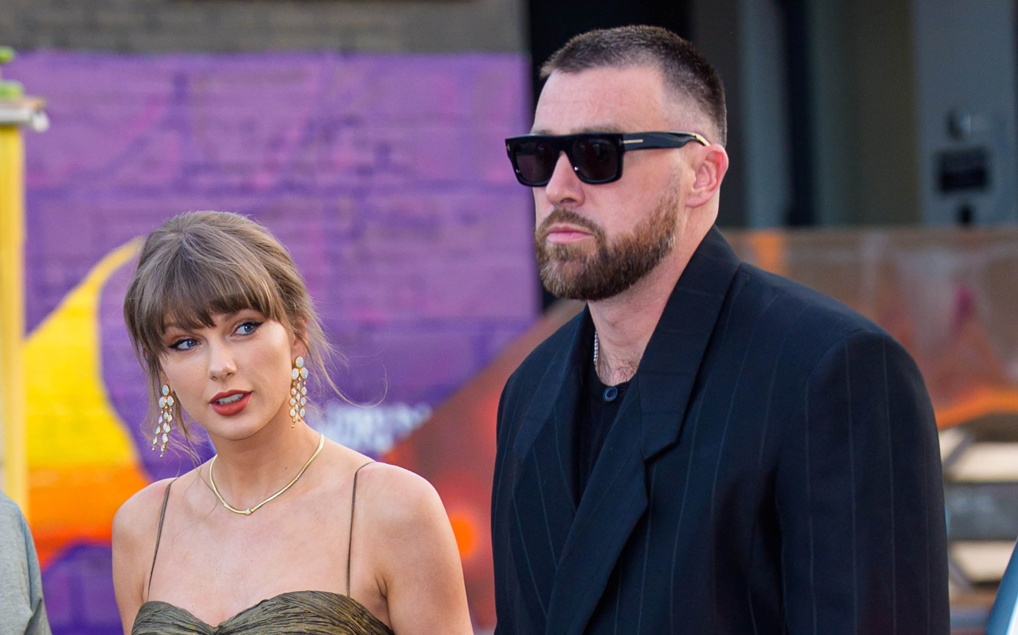 No Strict Confidentiality Rules at Taylor Swift and Travis Kelce’s Wedding