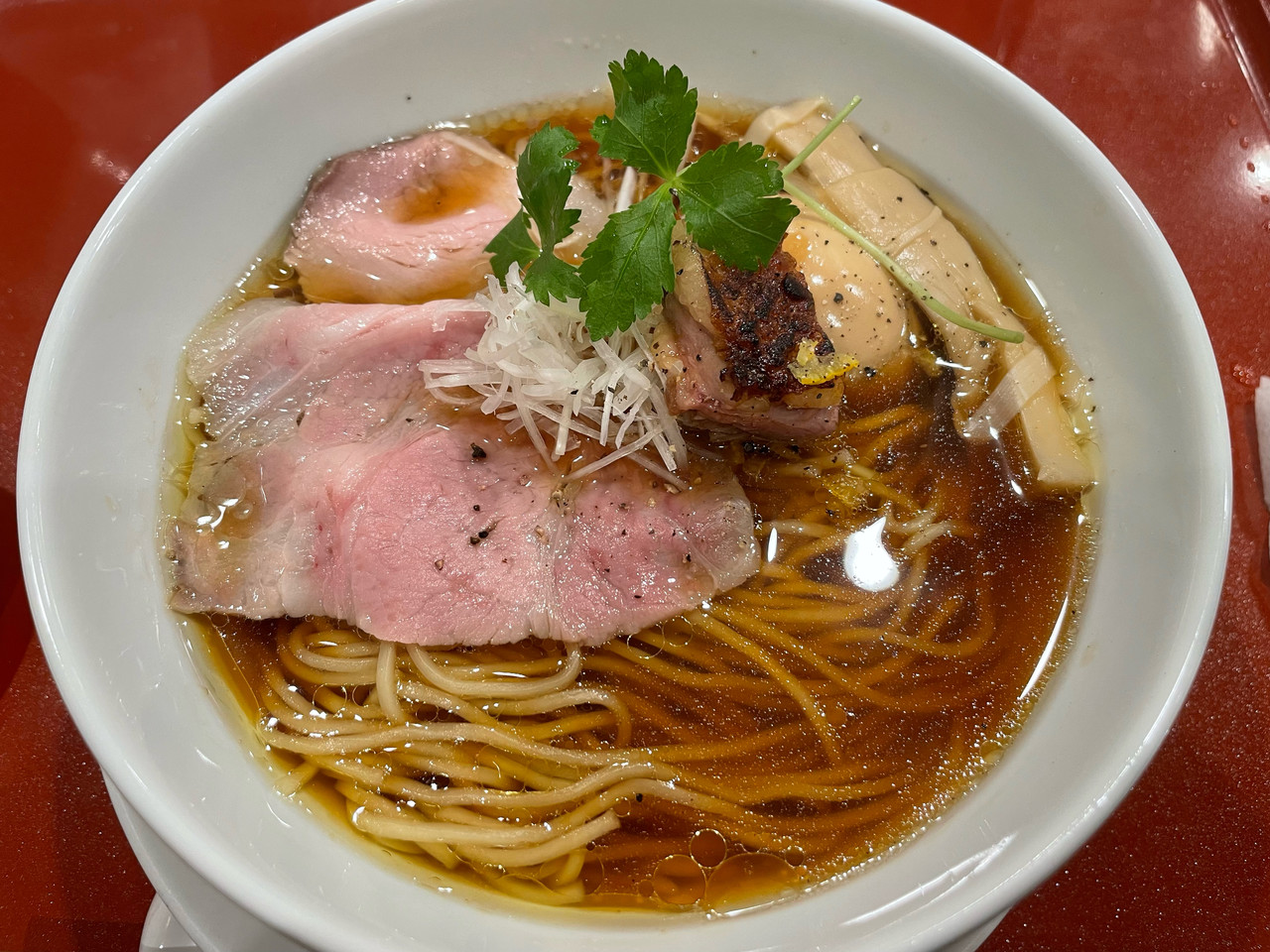 なぜ並ぶ？梅田で本当に人気のラーメン店ランキング【2026最新版】