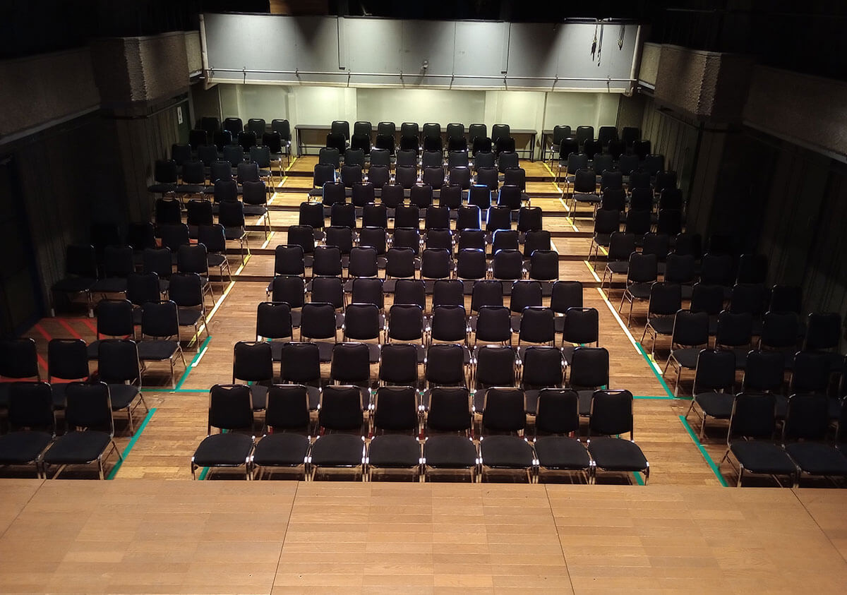 新宿シアターモリエールの座席表と見やすさ！キャパやアクセス徹底解説
