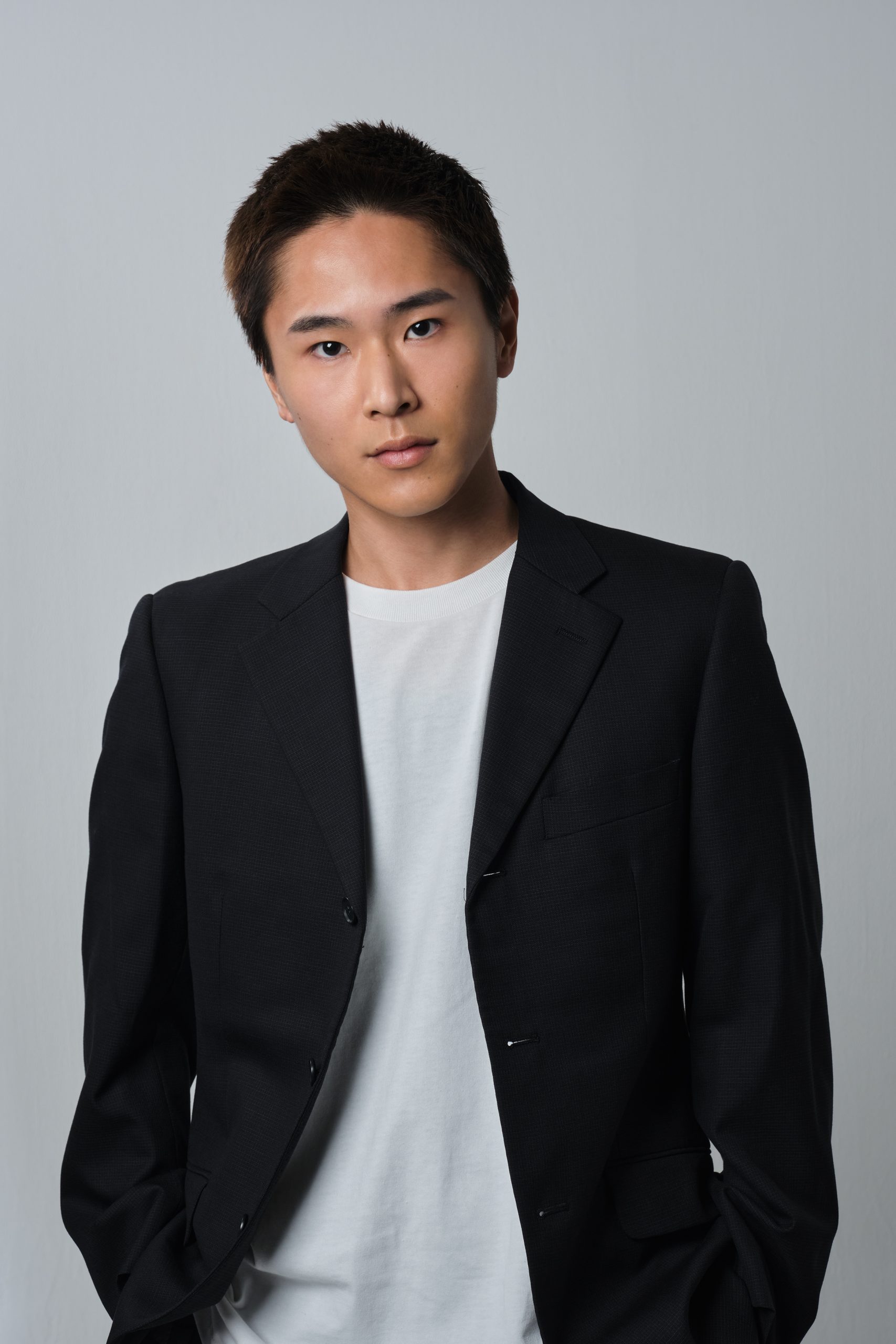 世界が熱狂する奇才アニメ監督の正体と配信界を揺るがす極秘新作