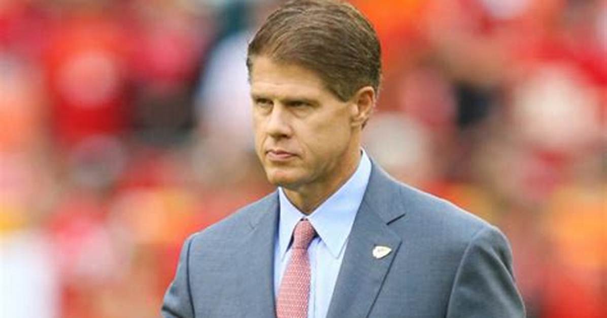 Clark Hunt Bio, Wiki, Age, Height, Family, Wife, Children, Daughter, Chiefs, Private Jet, and Net Wo