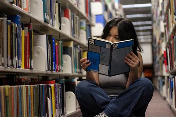 「大学の女子」—“College Girl”の現実と誤解、いま知っておきたいこと