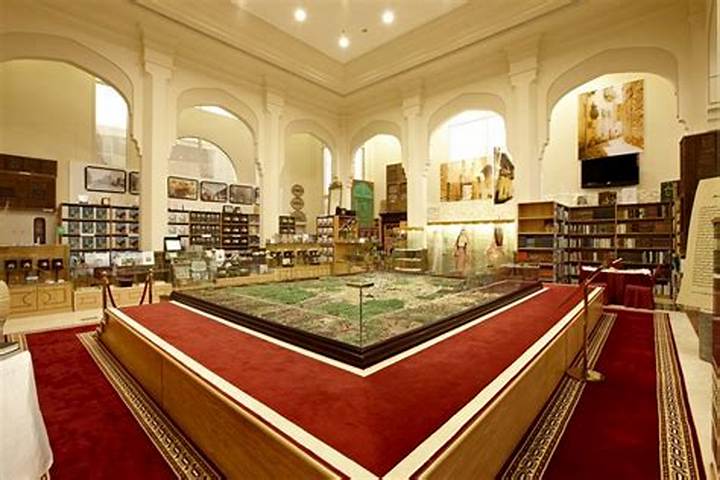 دار المدينة “دار المَدينَة”: دليل شامل لمتحف دار المدينة في المدينة المنوّرة