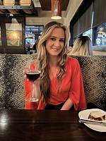 Elisha Helton Bio, Wiki, Age, Birthday, Height, Family, Brooks Holt, Married, Job, Youtuber, and Net Worth