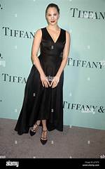 Emma Ferrer: the Rising Star of the Art World
