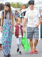 Exploring Anthony Kiedis: Married with Children and Beyond