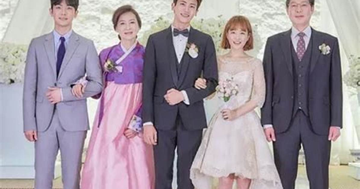 Exploring the Relationship Between Park Hyung Sik and Park Bo Young