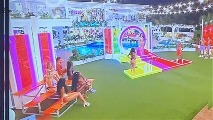 Huda Twerking on Love Island: Where the Viral Clip Comes from and Why It Spread