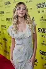 Is Isabel May Hitched? Exploring Her Marital Status and Relationship History
