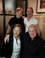John Farnham Family Photos – Wife, Daughter and Sons