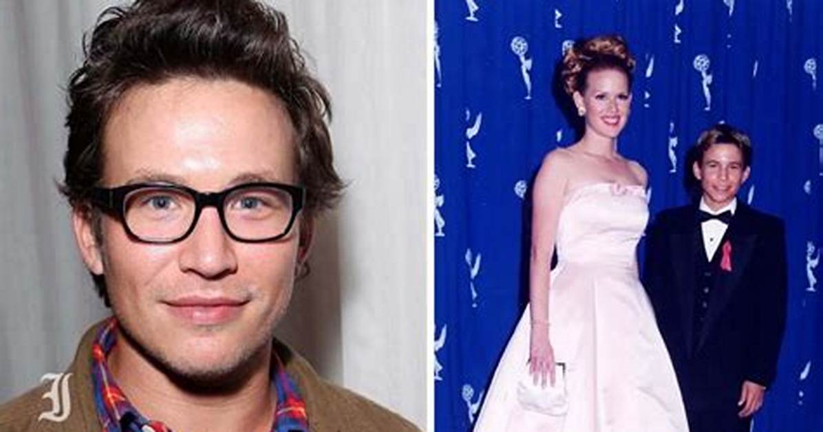 Jonathan Taylor Thomas: Married? Dating? His Life & Career!