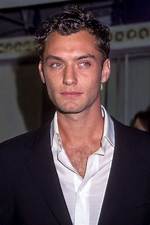Jude Law Says He Wasn't Aware That Dumbledore Wouldn't Be 'Explicitly' Gay in 'Fantastic Beasts: the ·