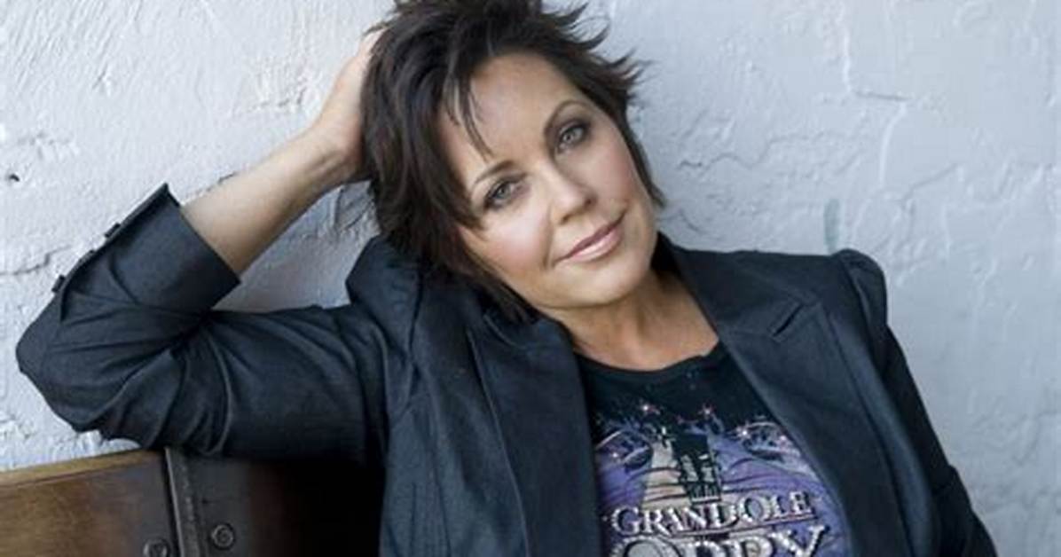 Kelly Lang Singer Age: How Old Is T. G. Sheppards Wife, Wikipedia Bio Explained
