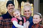 Kimberly Schlapman Has the Gift of a Daughter from Late Spouse More Facts About the Country Star