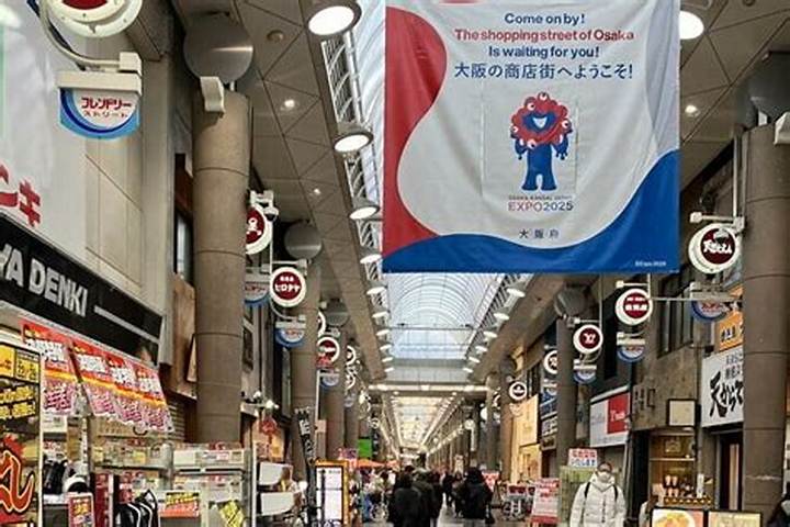 コマダム倶楽部 十三｜大阪・十三で愛される熟女スナックの魅力
