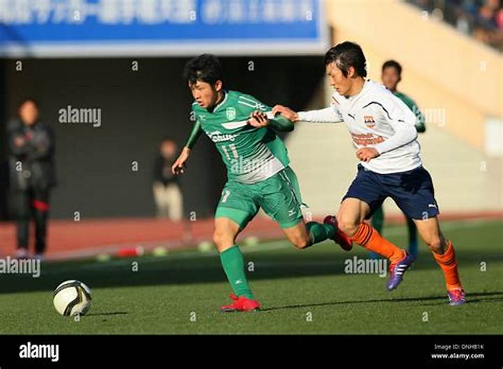 熊本国府高校サッカー部の真実｜絶対王者・大津の壁を打ち破る「堅守速攻」の美学