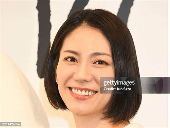 松下奈緒の「顔でかい」論争：ネットの声と真実の魅力を徹底検証